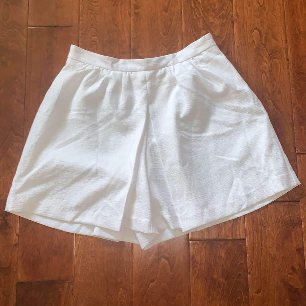 white dress shorts